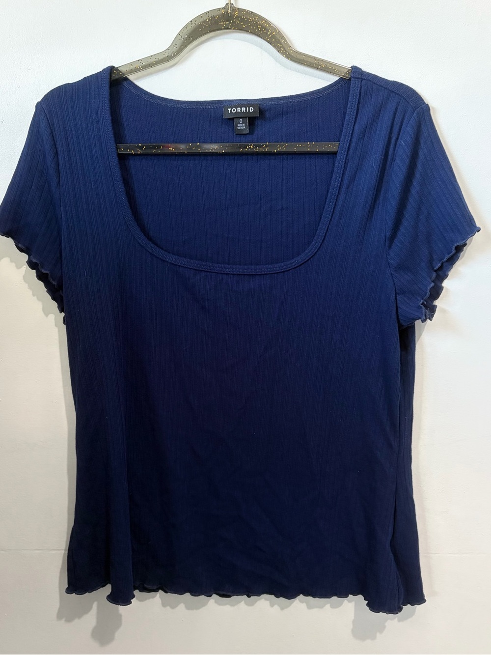 Torrid Navy Ribbed Scoop Neck Lettuce Edge Top - Size 0 / XL